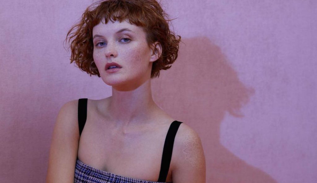Kacy Hill Releases The Official Video For “Dinner”