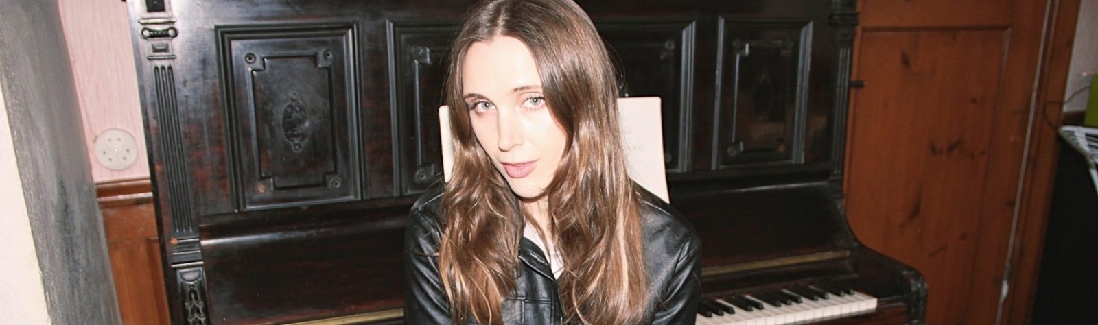 INsiders Guide: Miynt, Kris Angelis, Rence, Talia Jackson, Aibai, AJR, Sophia Fracassi, Ekelle, CUBE, Shrines, Twin Diver, Olive B, JULIANA EYE, Sneakbo, Eadie, Amos the Kid, ZOLA, My Life as Ali Thomas…