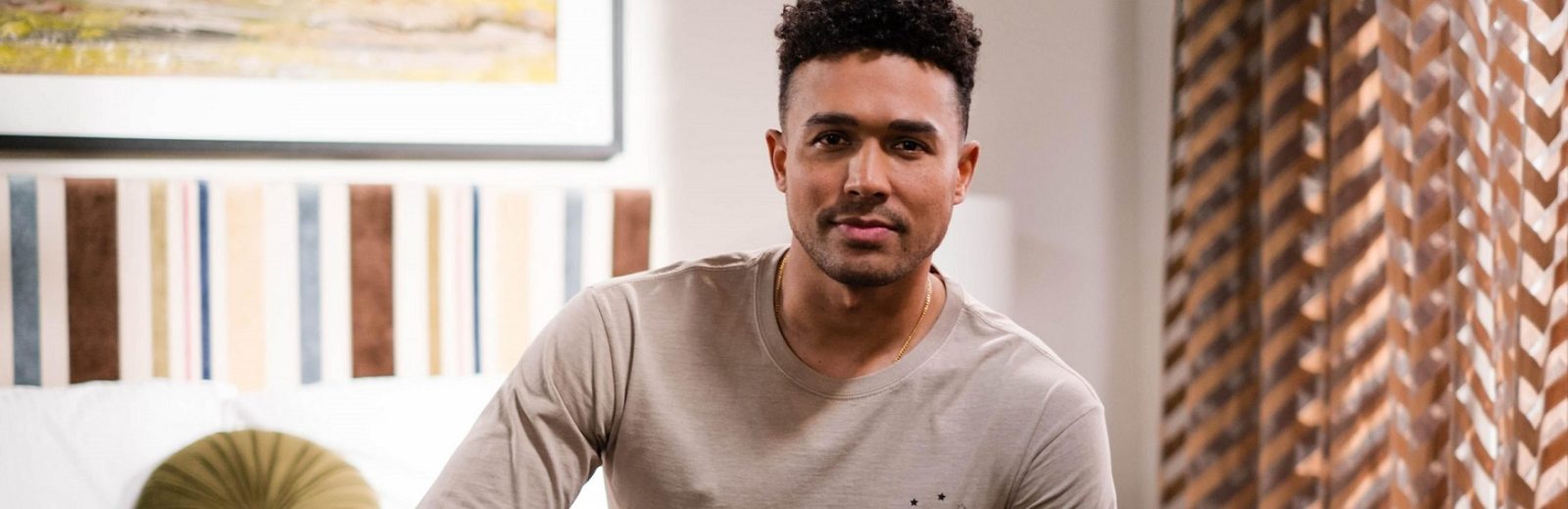 Exclusive Interview with Australian Singer-Songwriter and Neighbours Star: Barry Conrad