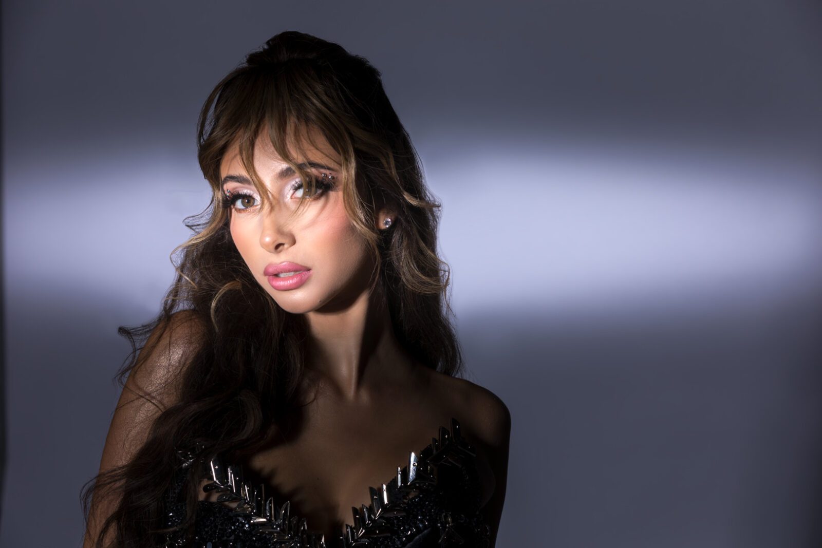 Exclusive Interview with Singer-Songwriter MAR