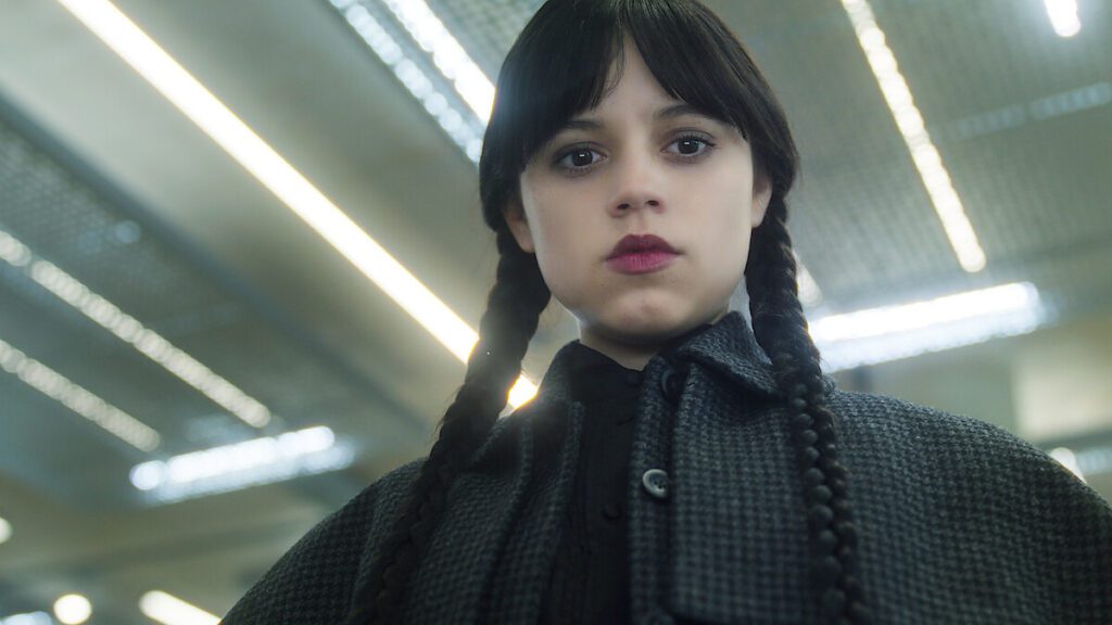 Exclusive First Look Video Of The Upcoming Season 2 Of Netflix S