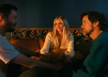 First Look At Keanu Reeves and Cameron Diaz In Apple TV Movie ‘Outcome’