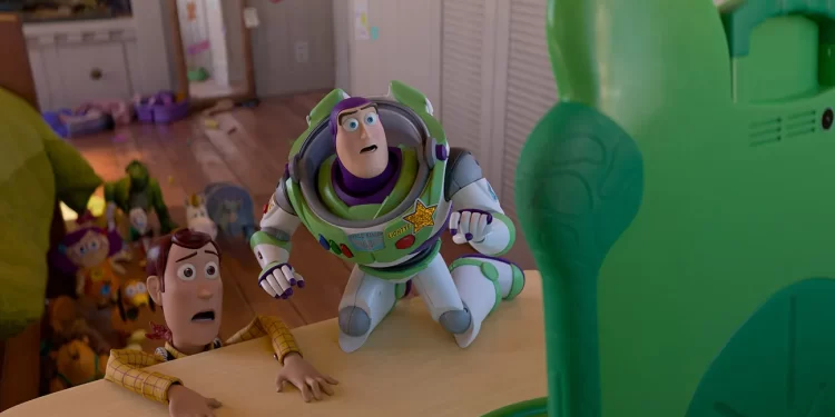 Trailer: Watch Buzz Lightyear & Woody’s Return In ‘Toy Story 5’
