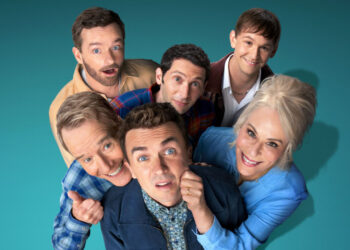 Trailer: Frankie Muniz & Bryan Cranston Return In ‘Malcolm in the Middle: Life’s Still Unfair’