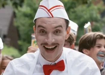 First Look At Eli Roth’s Horror Film ‘Ice Cream Man’