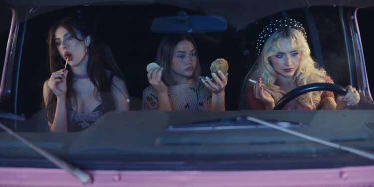 Teaser: Sabrina Carpenter Recruits Madelyn Cline & Margaret Qualley for ‘House Tour’