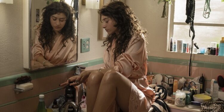 Justine Triet Expands Cast and Crew for Her English-Language Debut “Fonda”