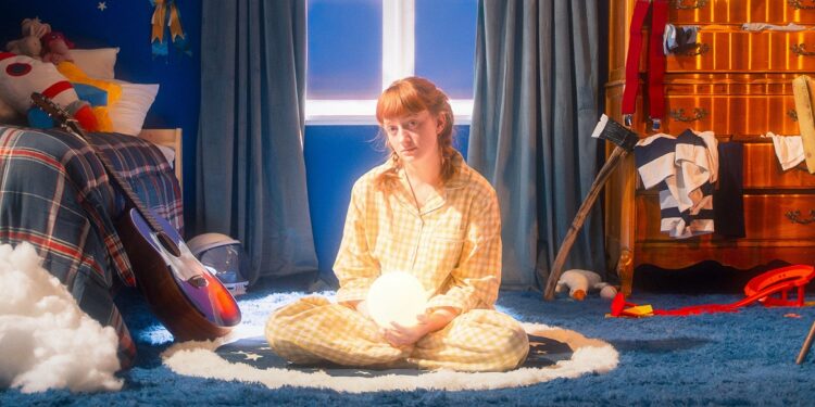 INsiders Guide: Emma Harner, STRANGE FRUIT, UTKARSH AMBUDKAR, ANGINE DE POITRINE, Jason Mraz…