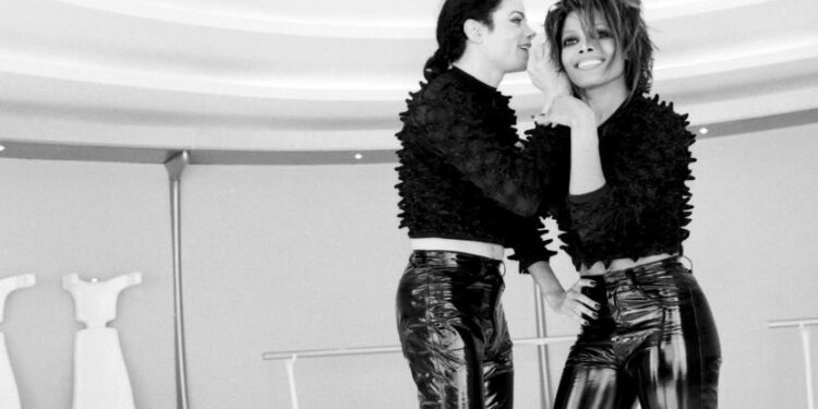 Scream: The Jackson Siblings’ Defiant Anthem Turns 31 – Go Behind The Scenes