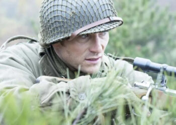 Trailer: Scott Eastwood & Colin Hanks Lead World War II Movie ‘Lucky Strike’