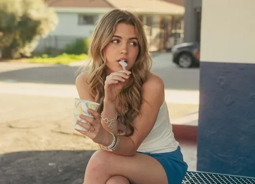 Siena Fantini Captures the Realities of Girlhood on New EP ‘laundry list’