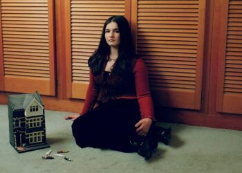 MUIREANN BRADLEY Releases Original Song ‘Not Going Back’