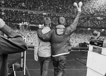 Teaser: Disney Unveils Oasis Doc That Follows Liam & Noel Gallagher’s Reunion Tour