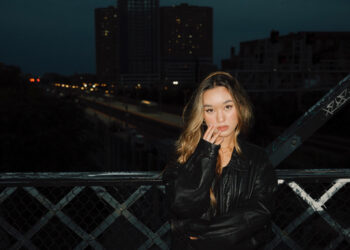 INsiders Guide: AVA RO, Baby Snakes & The Electric Co, Queen of Jeans, ARI LEE…