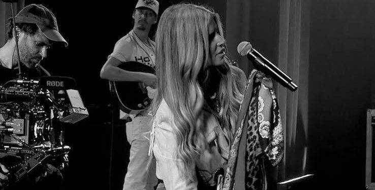 Jessica Simpson Returns to the Spotlight in New Netflix Documentary