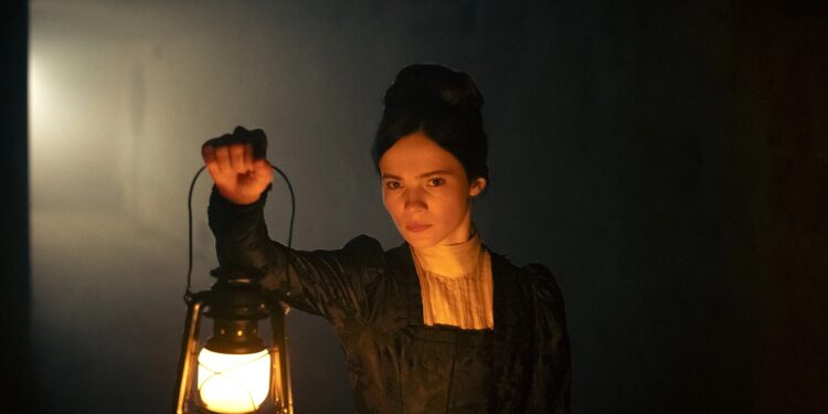 ‘Black Palace’ First Look: Freya Allan Leads Jack the Ripper-Era Royal Thriller