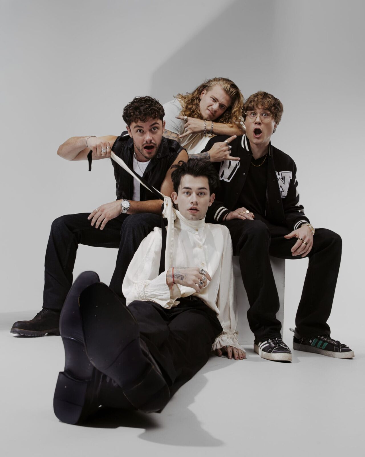 THE HIT LIST: Midnight ’Til Morning, Rosé, Miley, James Arthur, Jamie Miller, Alexander James, Sasha Alex Sloan, Tove Lo…
