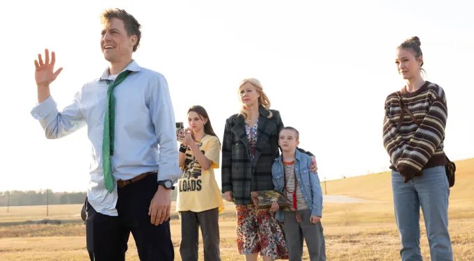 Vertical Sets Holiday Release for ‘Unbearable Christmas’ with First Look Starring Alex Moffat and Julia Stiles