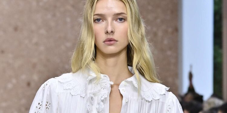 Apple Martin Makes Her Runway Debut at Chloé During Paris Fashion Week